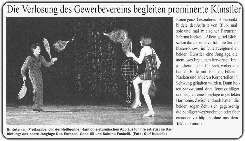 Tempo Jongleur Show mit Tanz, Comedy u. Akrobatik als Artistik Unterhaltung Rahmenprogramm auf Vereinsfeier.